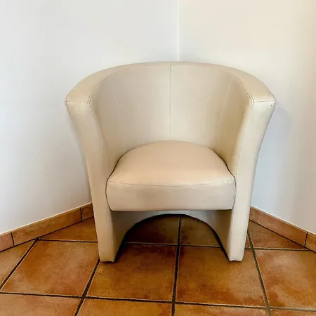 Vicino Al Centro E A Parcheggi Gratuiti - Affresco Strepitoso モデナ