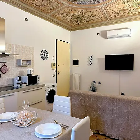 Appartement Vicino Al Centro E A Parcheggi Gratuiti - Affresco Strepitoso *
