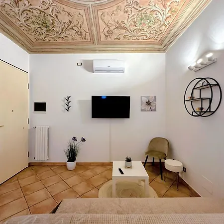 アパート Vicino Al Centro E A Parcheggi Gratuiti - Affresco Strepitoso