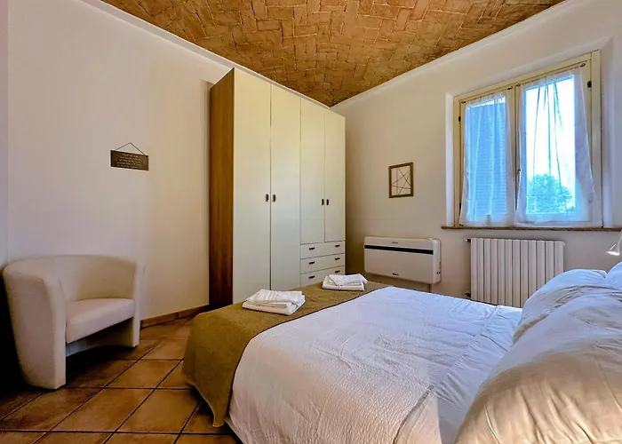 Apartment Vicino Al Centro E A Parcheggi Gratuiti - Affresco Strepitoso *
